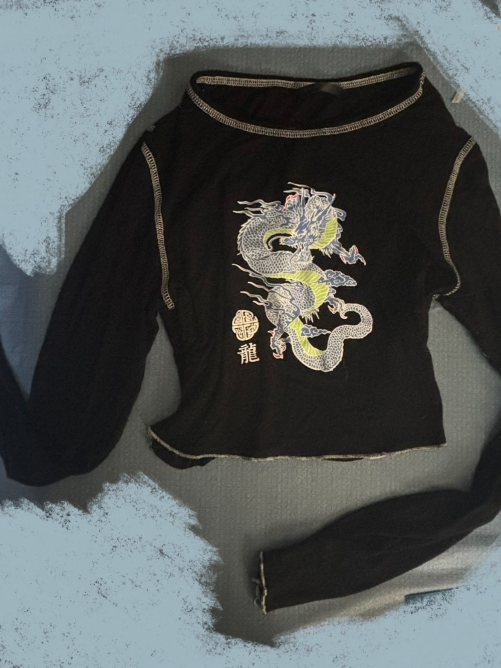 Black neon dragon graphic baby tee crop cropped long sleeve 90s Y2K aesthetic